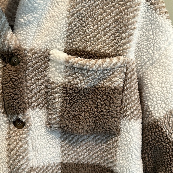 LE LIS fleece jacket button down - Picture 3 of 10